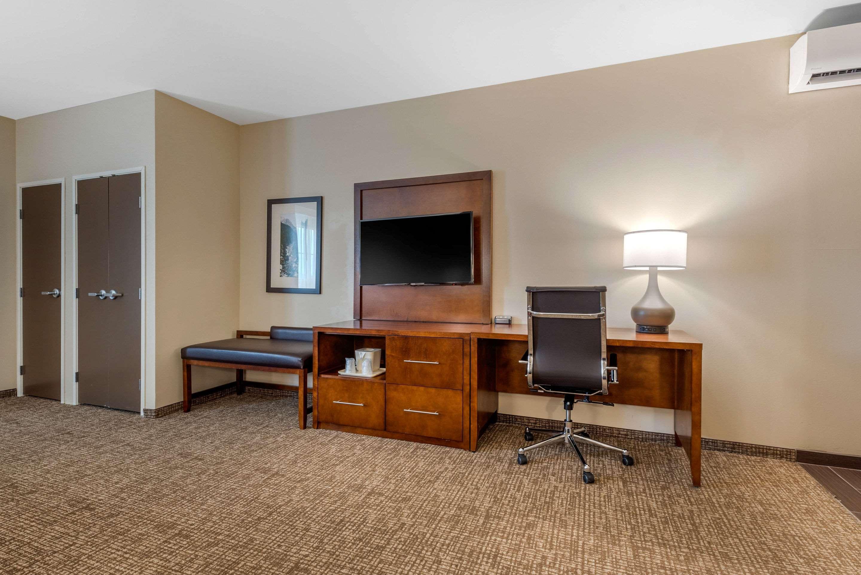 Comfort Suites Denver Near Anschutz Medical Campus Aurora Extérieur photo