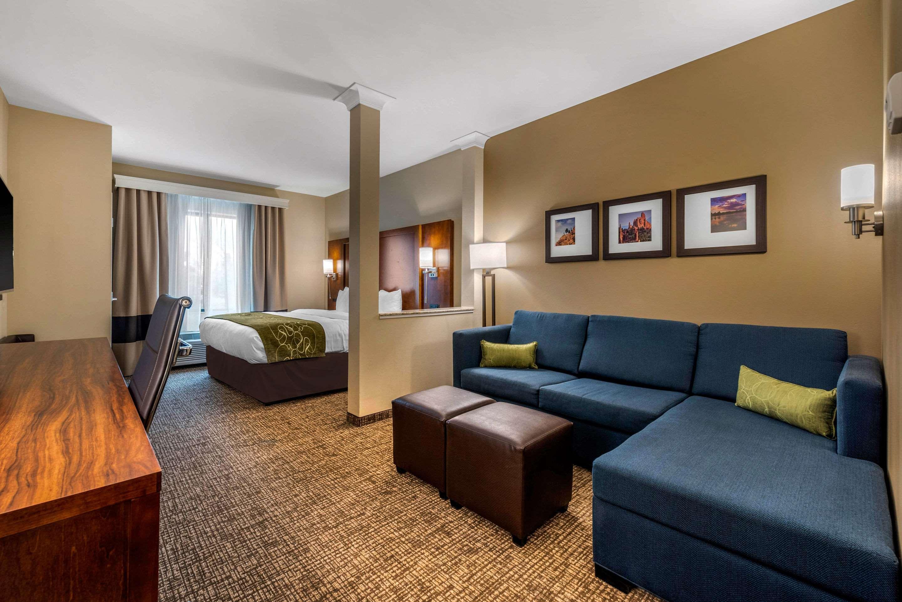 Comfort Suites Denver Near Anschutz Medical Campus Aurora Extérieur photo