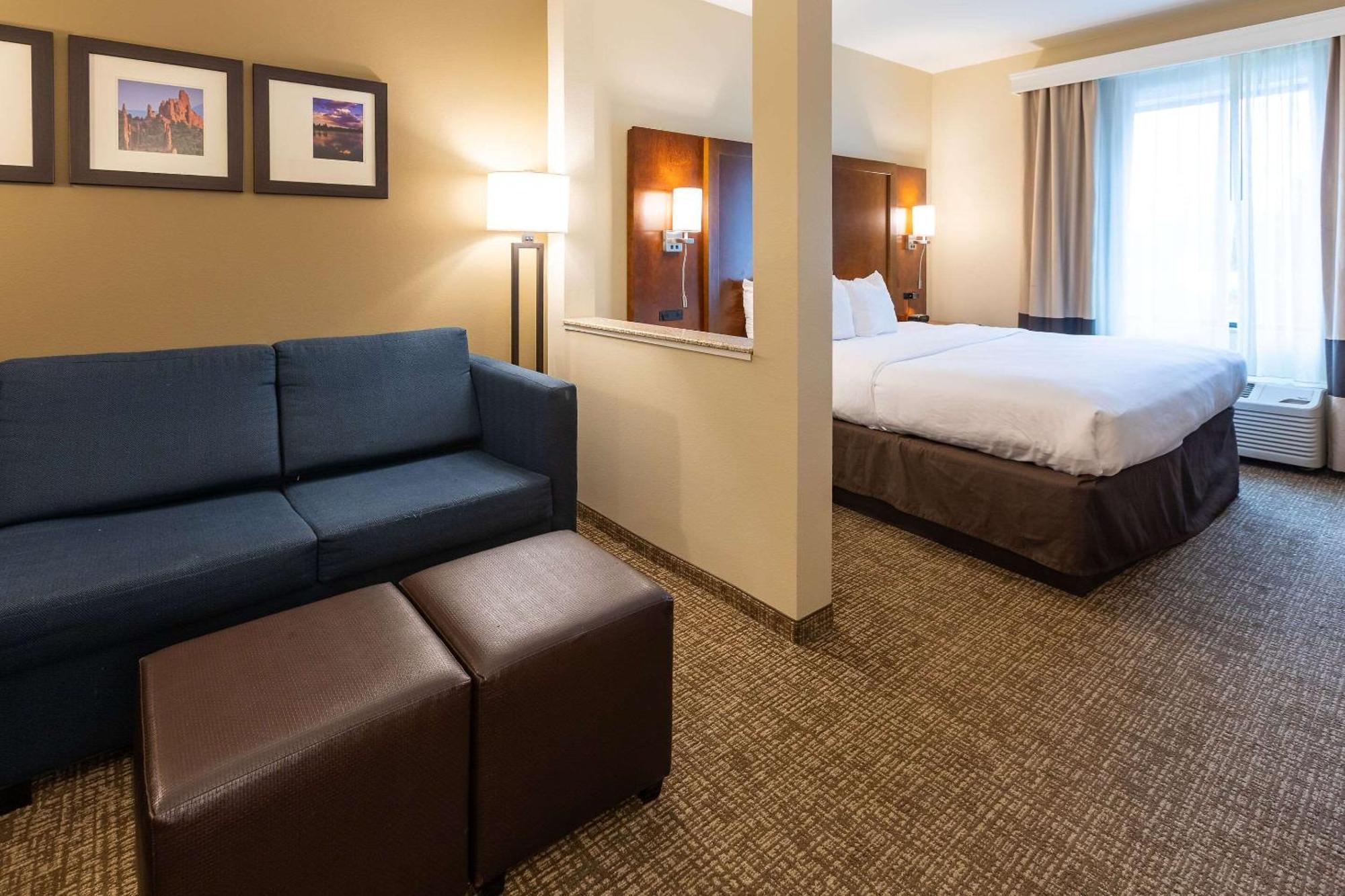 Comfort Suites Denver Near Anschutz Medical Campus Aurora Extérieur photo