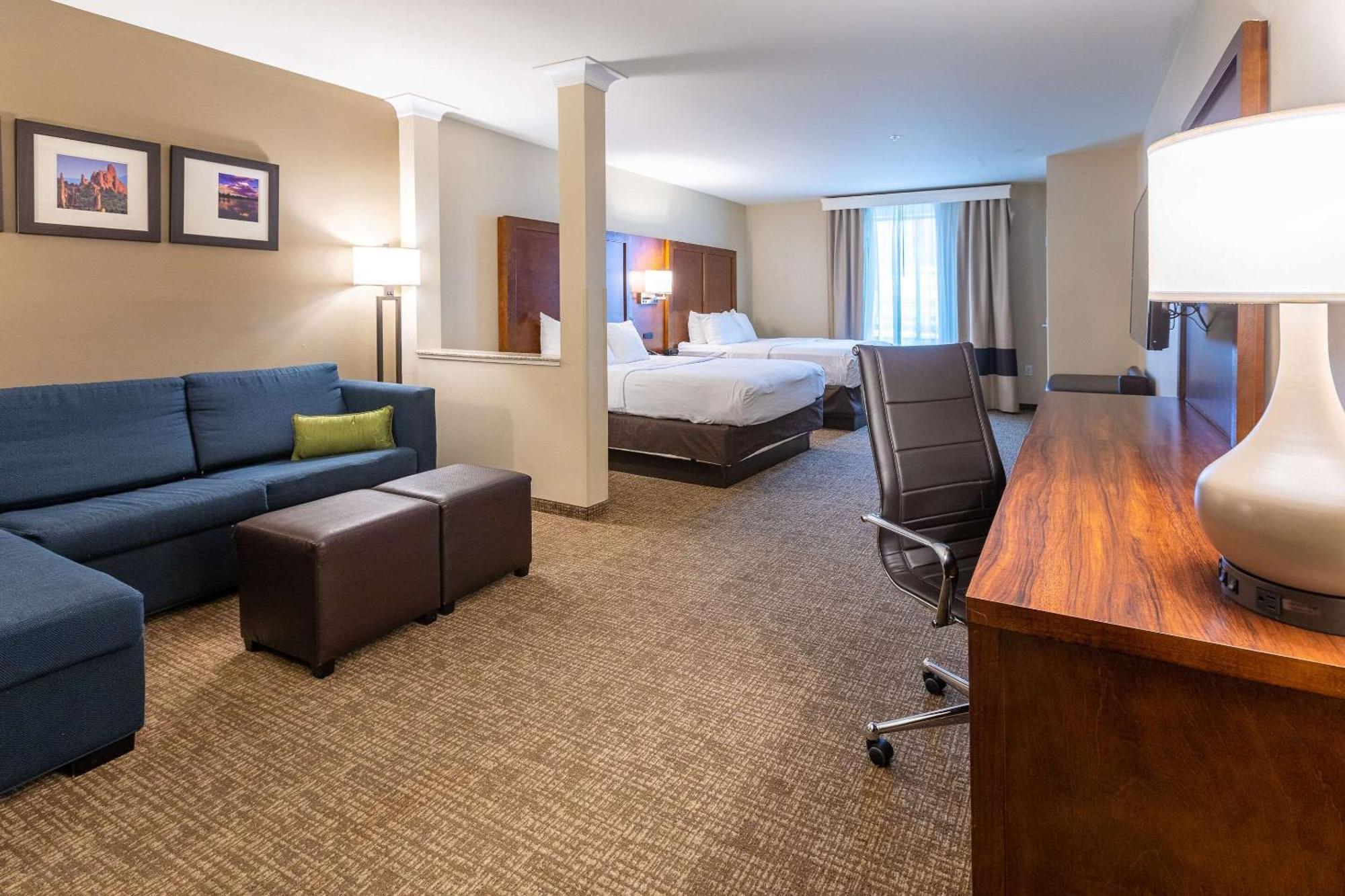 Comfort Suites Denver Near Anschutz Medical Campus Aurora Extérieur photo