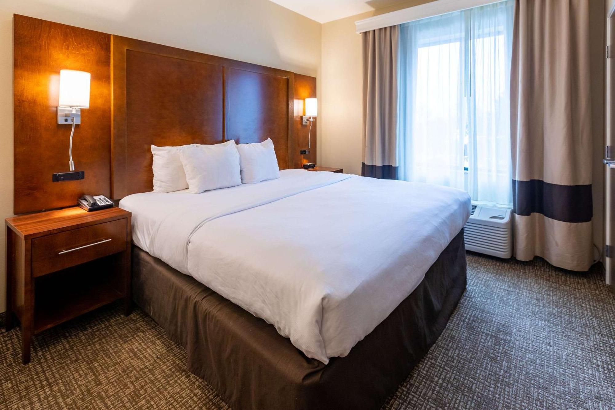 Comfort Suites Denver Near Anschutz Medical Campus Aurora Extérieur photo