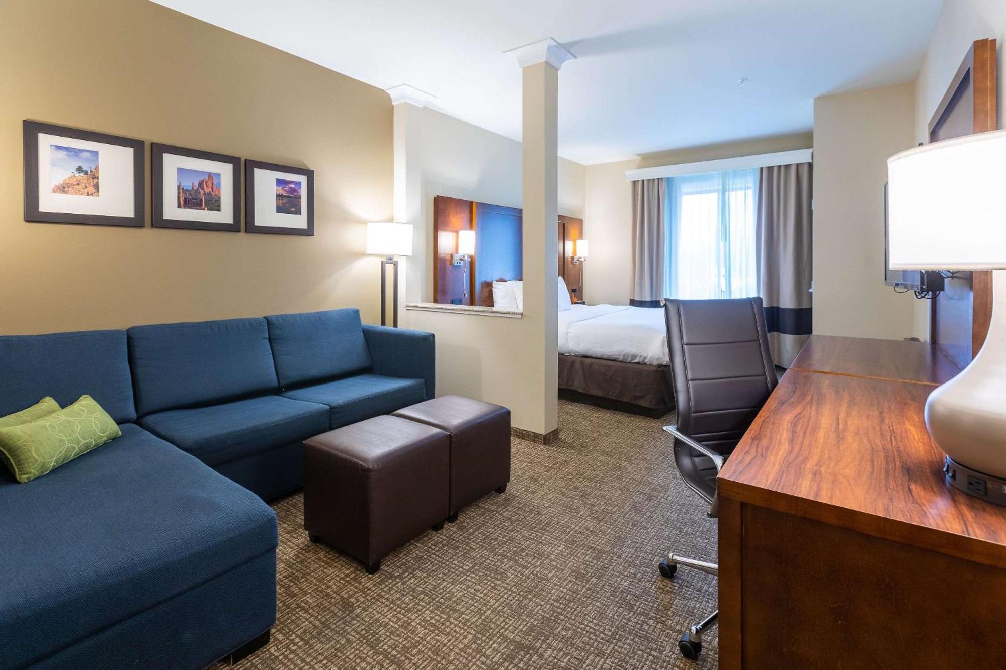 Comfort Suites Denver Near Anschutz Medical Campus Aurora Extérieur photo