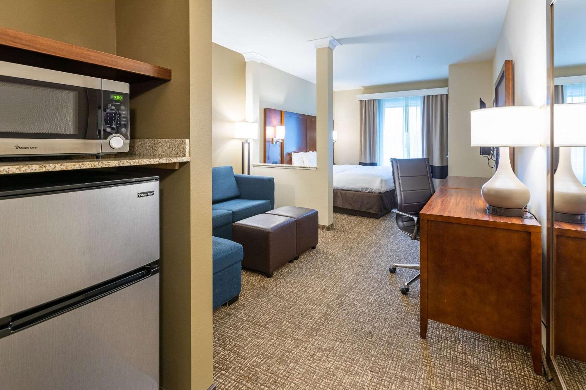 Comfort Suites Denver Near Anschutz Medical Campus Aurora Extérieur photo